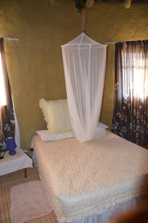 Bama Lodge Rietfontein Room photo
